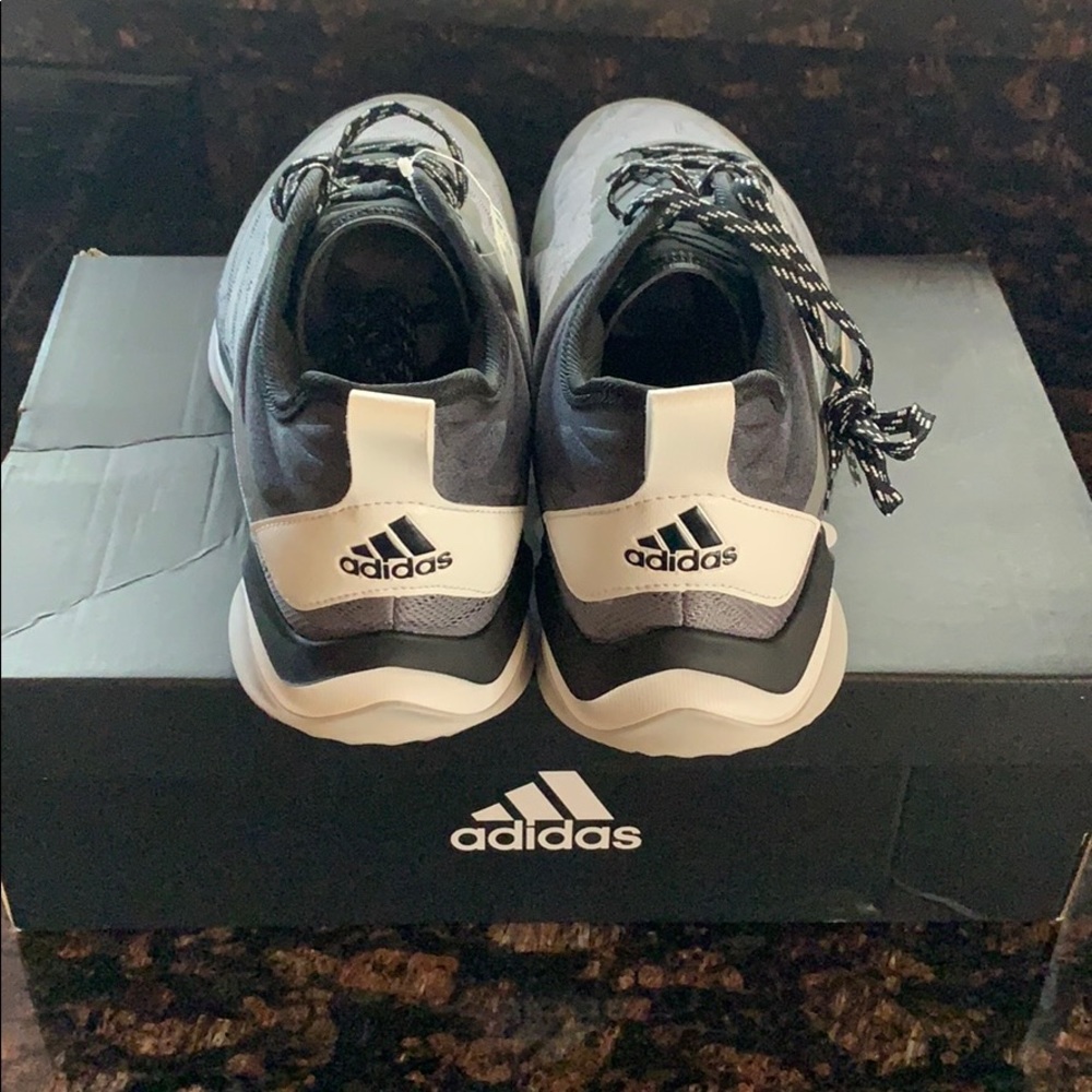 Men’s Adidas sneakers gray white and black!!! - Picture 3 of 4